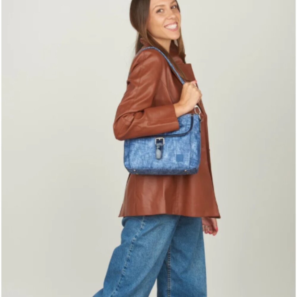 IHKWIP THE CONVERTIBLE BUCKLE UP SHOULDER BAG W/ CROSSBODY STRAP - DENIM STITCH